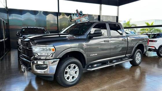 RAM 3500 6.7 I6 TURBO DIESEL LARAMIE CD 4X4 AUTOMÁTICO